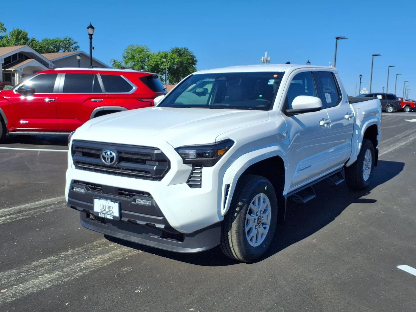 2026 Toyota Tacoma SR5 - Photo 24