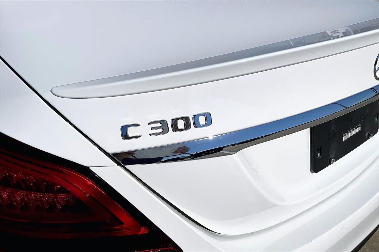 Used 2020 Polar White Mercedes-Benz C 300 image 30