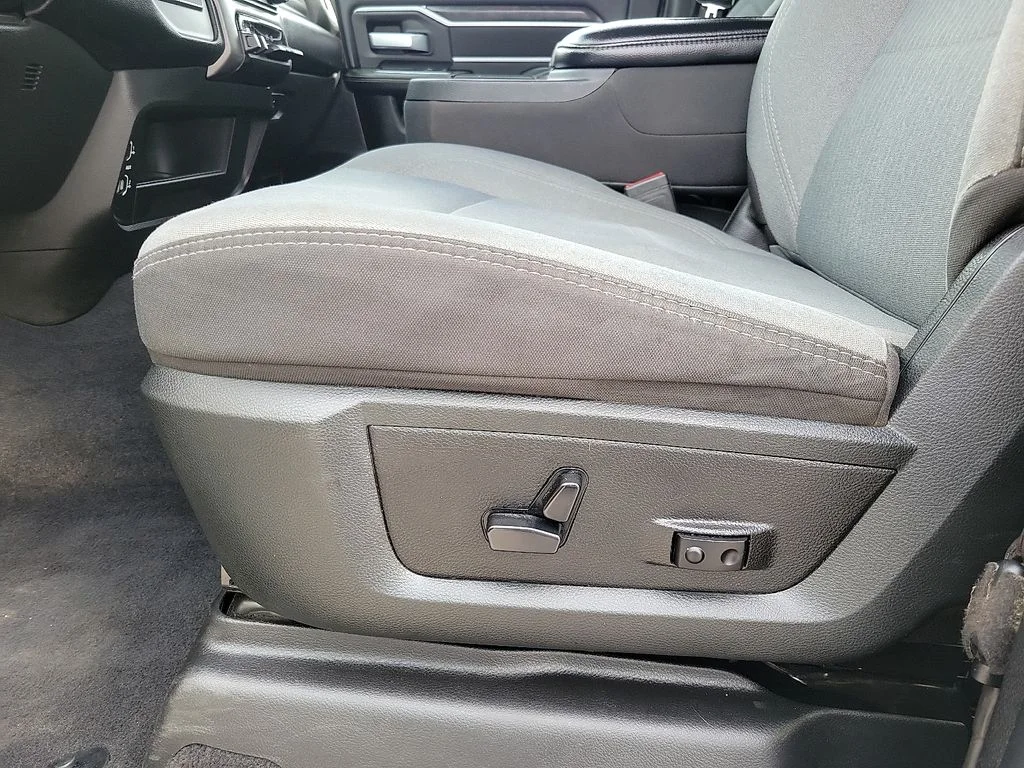 Used 2024 White Ram Big Horn image 12