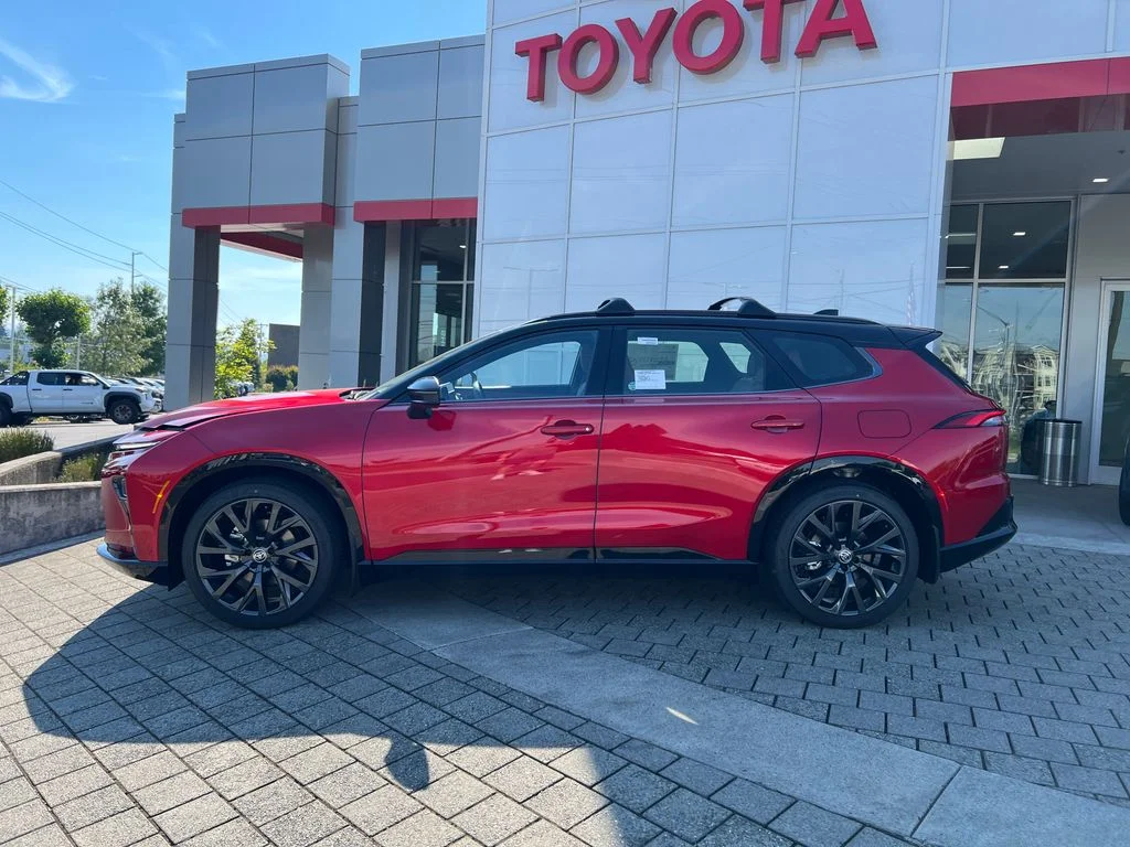 New 2026 Finish Line Red with Black roof Toyota Limited image 2