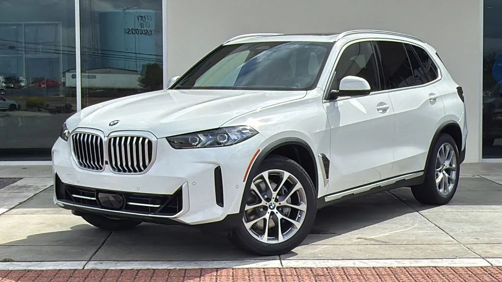 2026 BMW X5 sDrive40i's photo