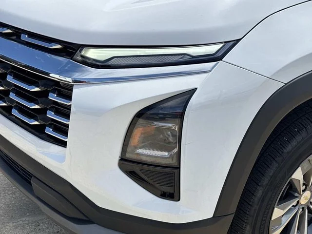 Used 2026 White Chevrolet LT image 2