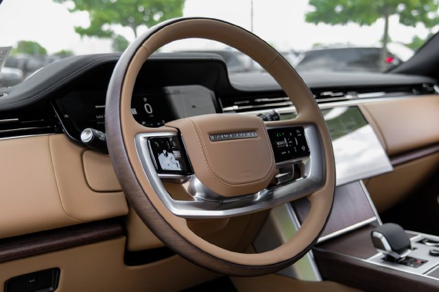 New 2027 Gold Land Rover SE image 20