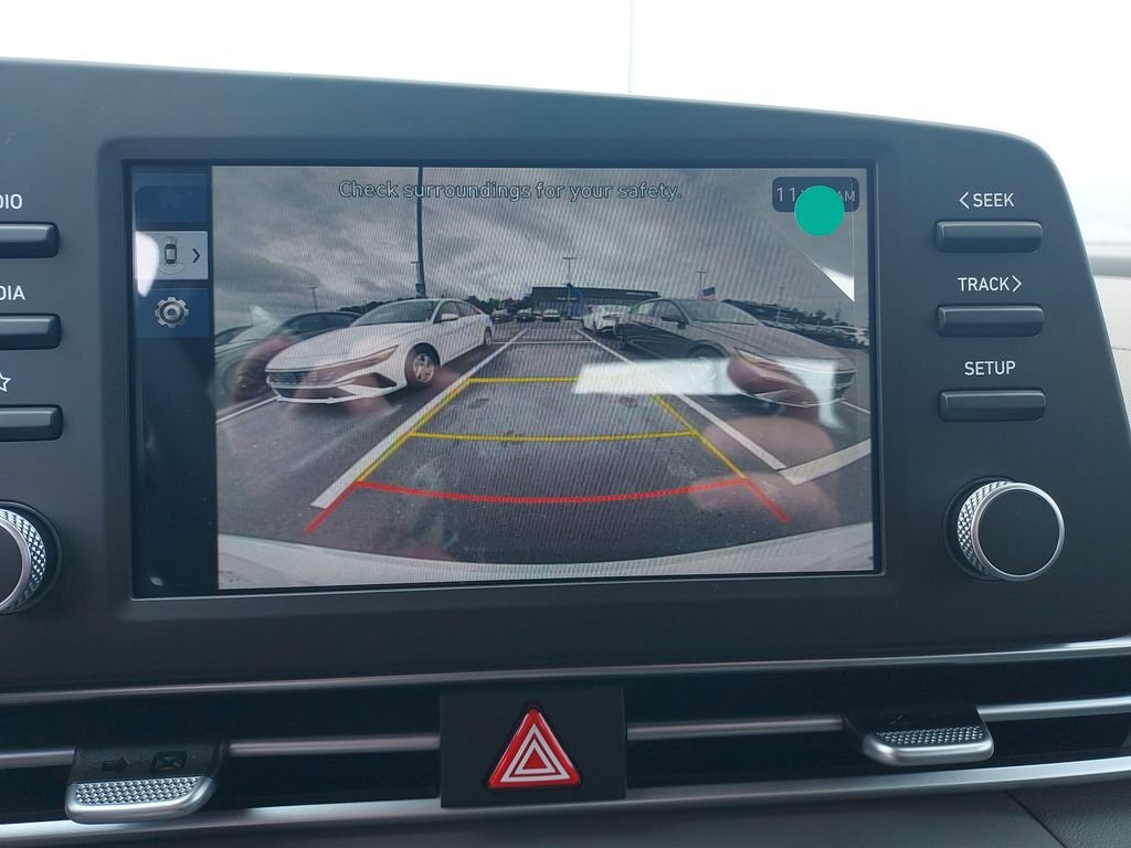 New 2026 White Hyundai SE image 19
