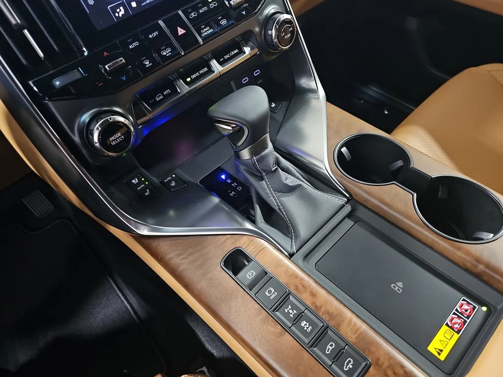 New 2026  Lexus 600 Luxury image 23