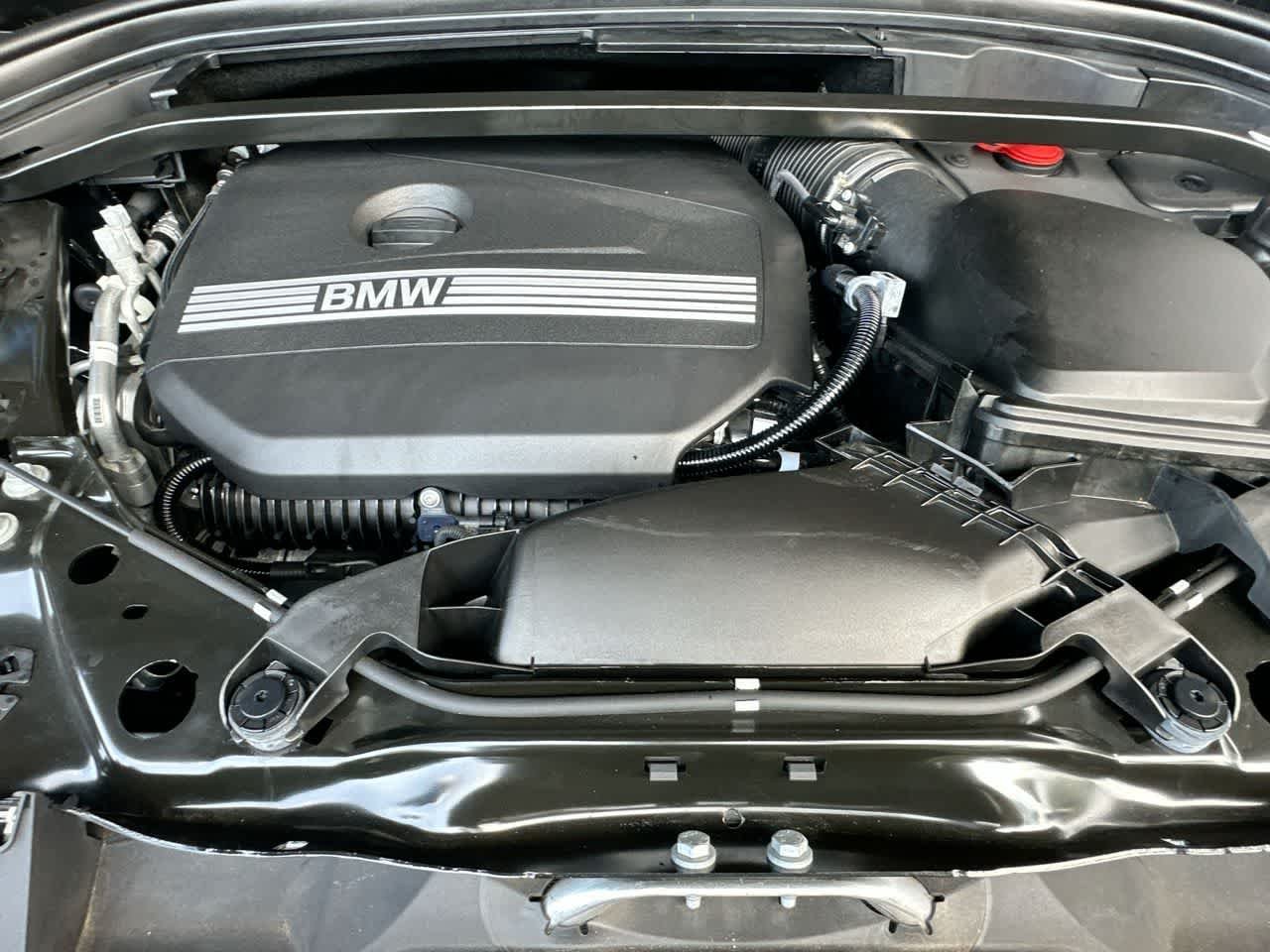 Used 2024 Black BMW xDrive28i image 12