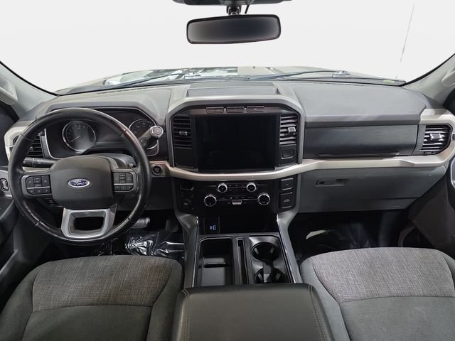 Used 2021 Black Ford XLT image 10