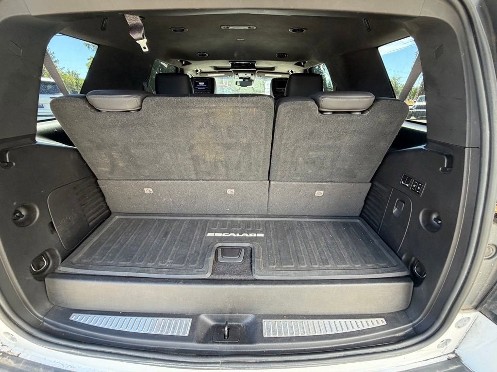 2016 Cadillac Escalade Platinum - Photo 29