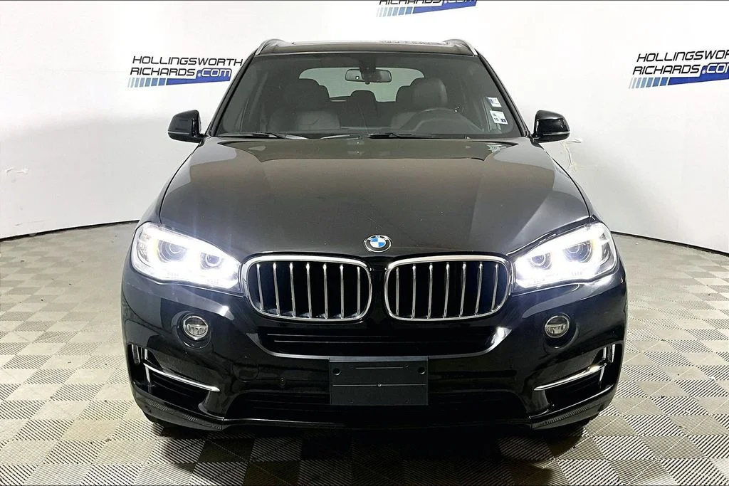 Used 2018 Jet Black BMW sDrive35i image 2