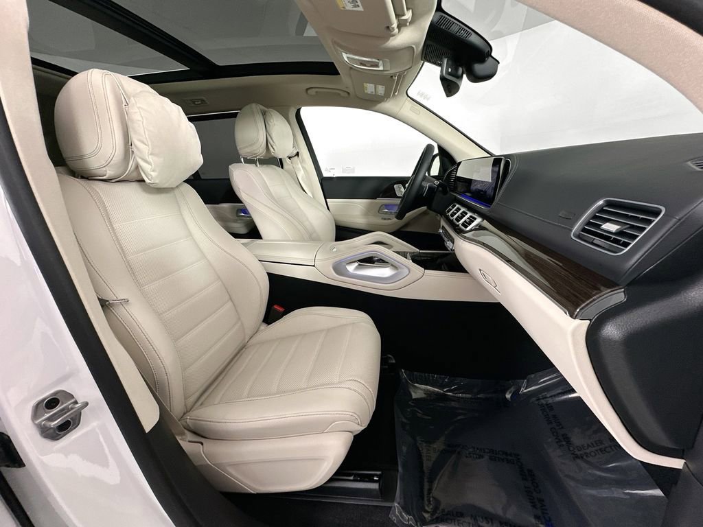 New 2026 Polar White Mercedes-Benz GLS 450 image 66