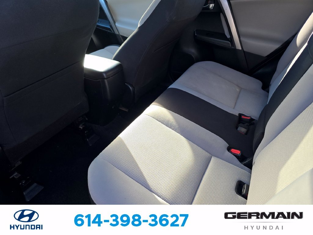 Used 2018 Blue Toyota XLE image 20