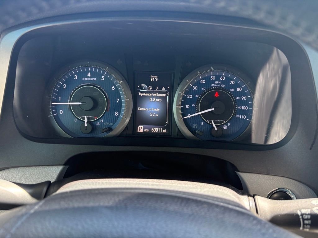 Used 2017  Toyota XLE image 21