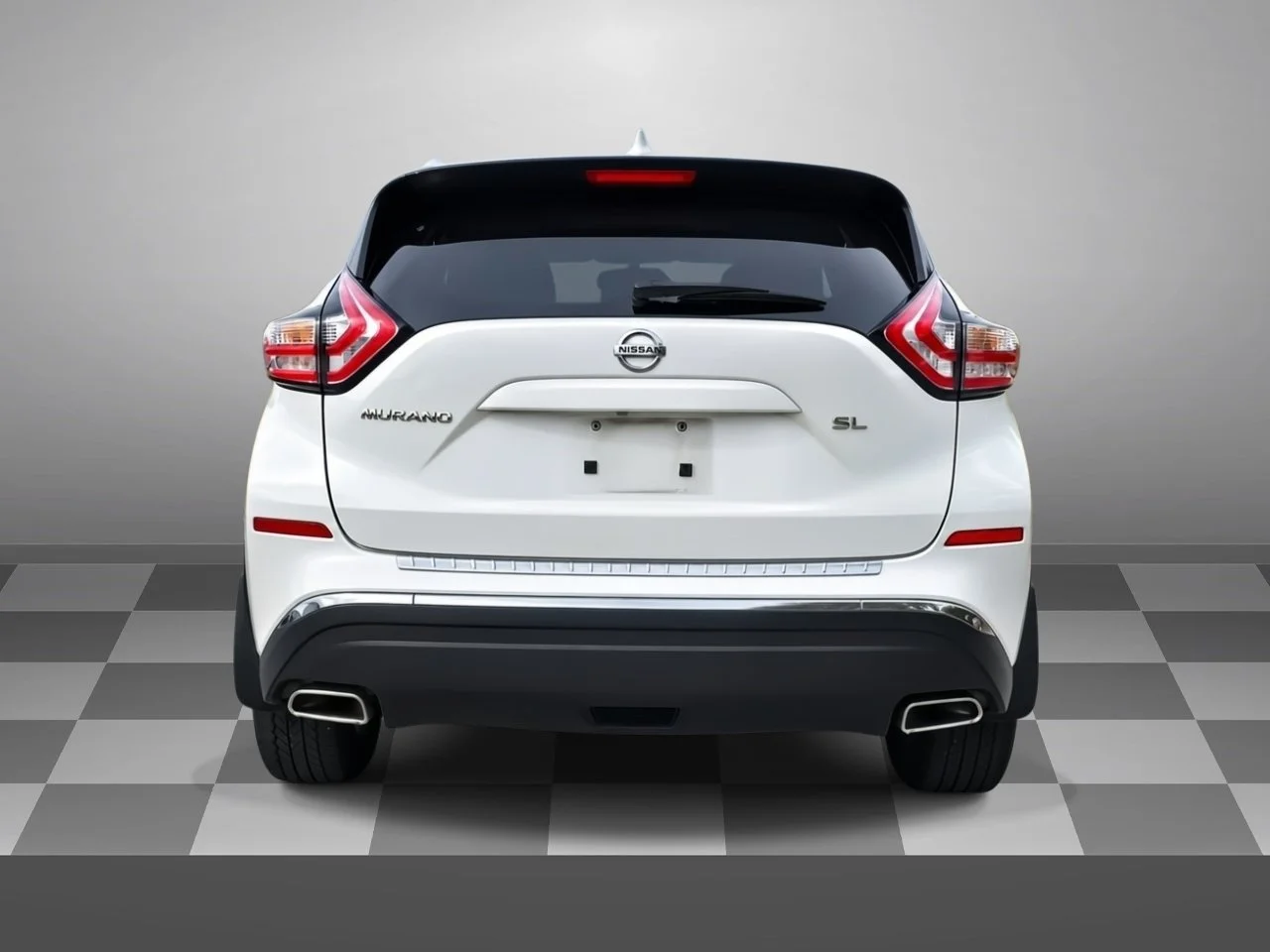 Used 2018 Pearl White Nissan SL image 5