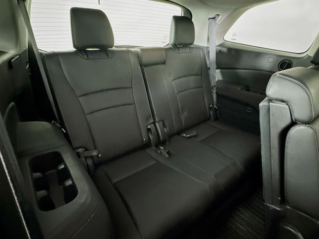 Certified Used 2022 Gray Honda Special Edition image 37