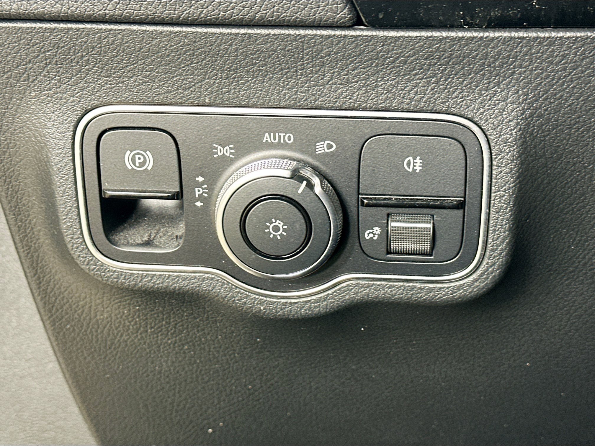 Used 2023 Black Mercedes-Benz 250 image 10