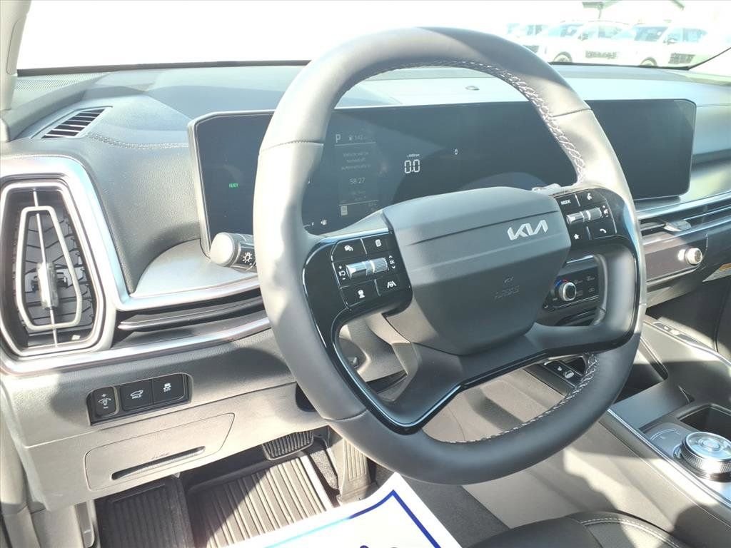 2026 Kia Sorento EX Hybrid - Photo 16
