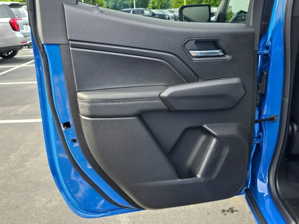 New 2026 Rapids Metallic GMC Elevation image 21