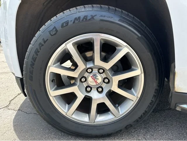 Used 2020 Summit White GMC Denali image 4