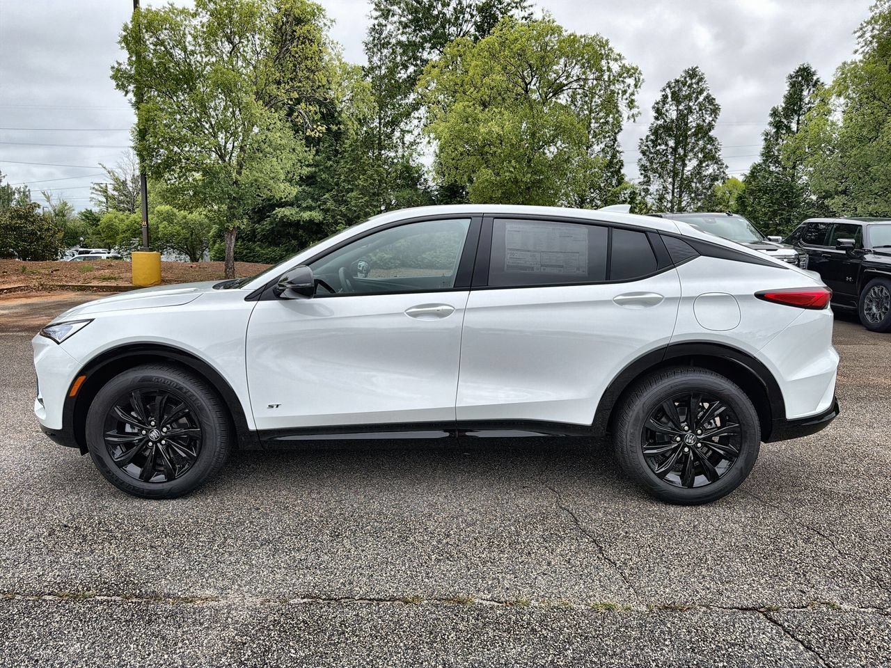 New 2026 Summit White Buick Sport Touring image 5