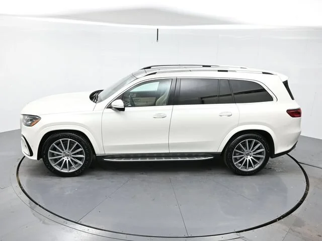 Used 2024 White Mercedes-Benz GLS 450 image 37