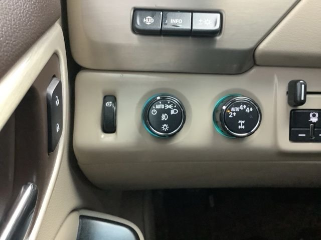 2019 GMC Yukon Denali - Photo 19