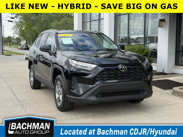 2025 Toyota RAV4 Hybrid LE