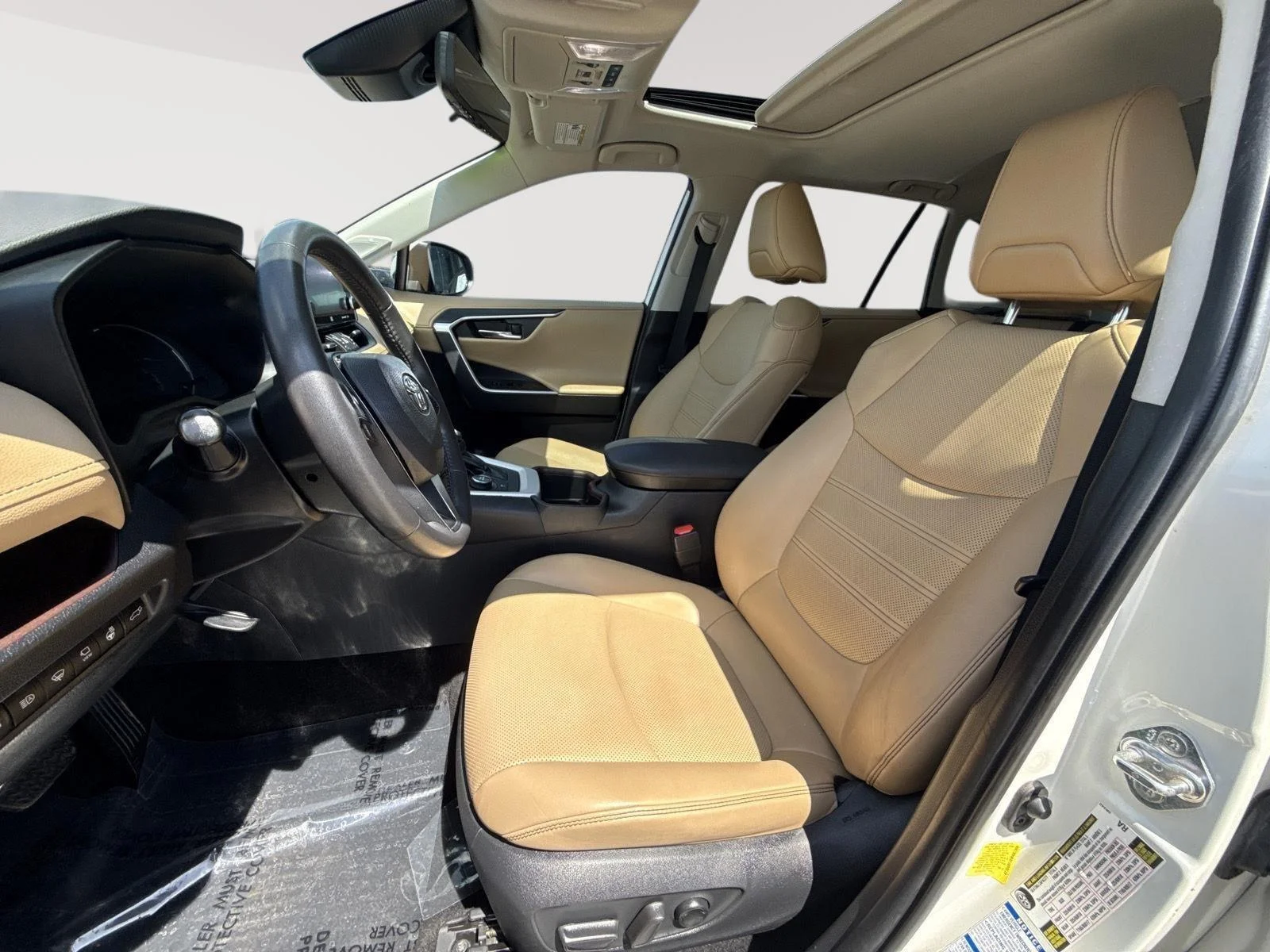 Used 2022 Blizzard Pearl Toyota Limited image 3