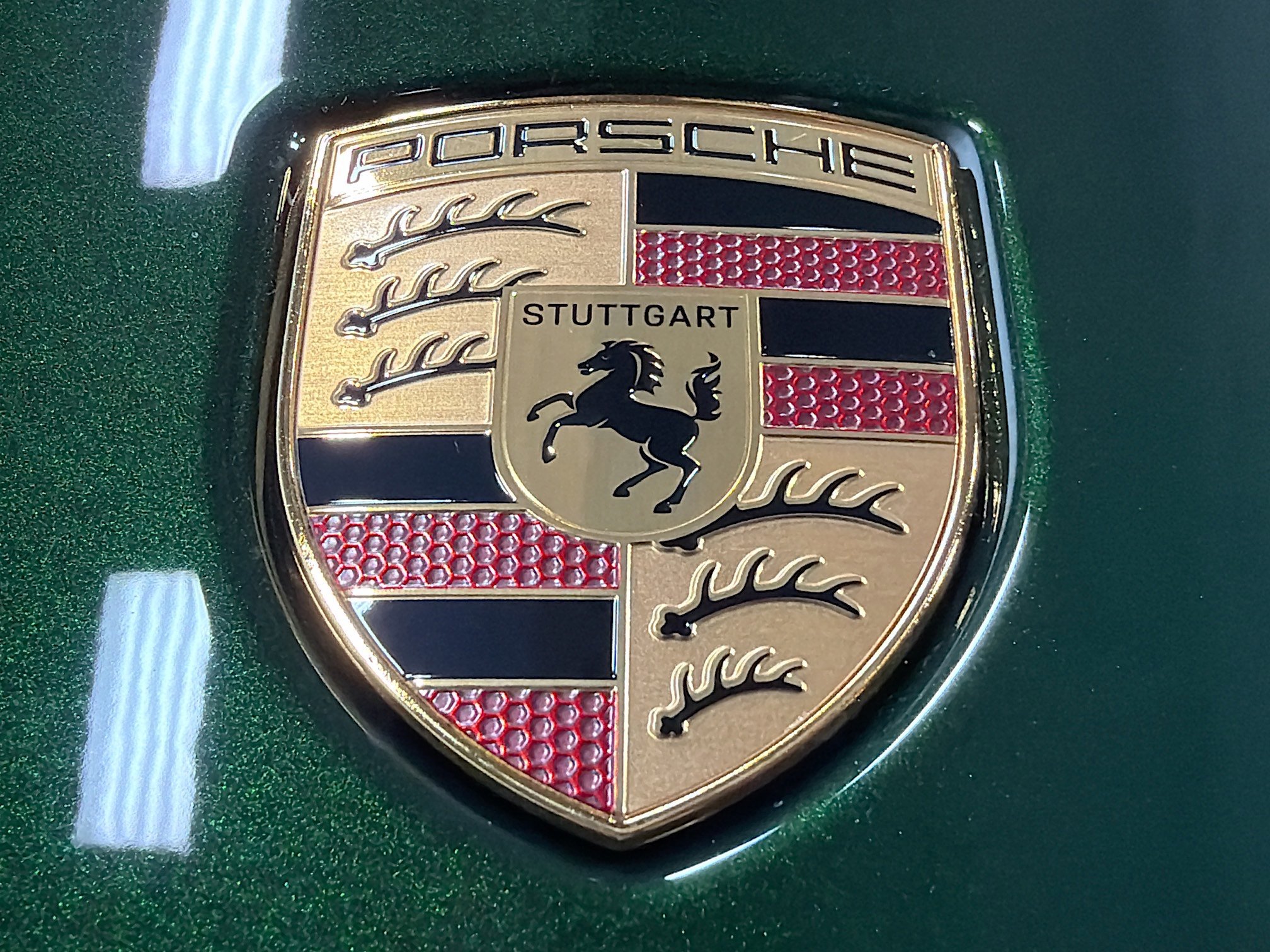 Certified Used 2026 Oak Green Metallic Neo Porsche Carrera T image 12