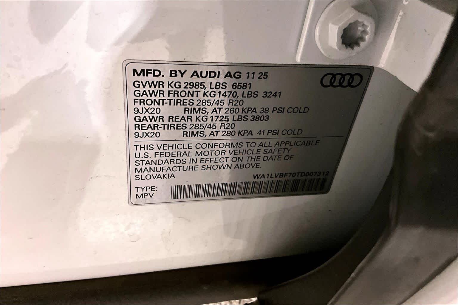 Used 2026 Glacier White Metallic Audi Premium Plus image 35