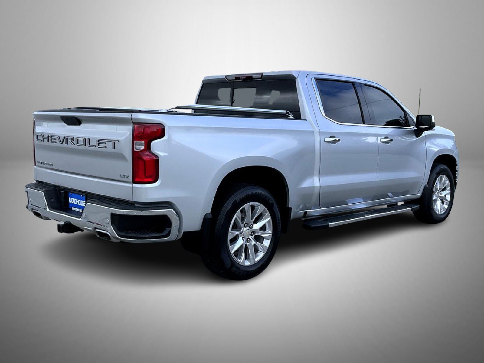 Used 2021 Silver Chevrolet LTZ image 5