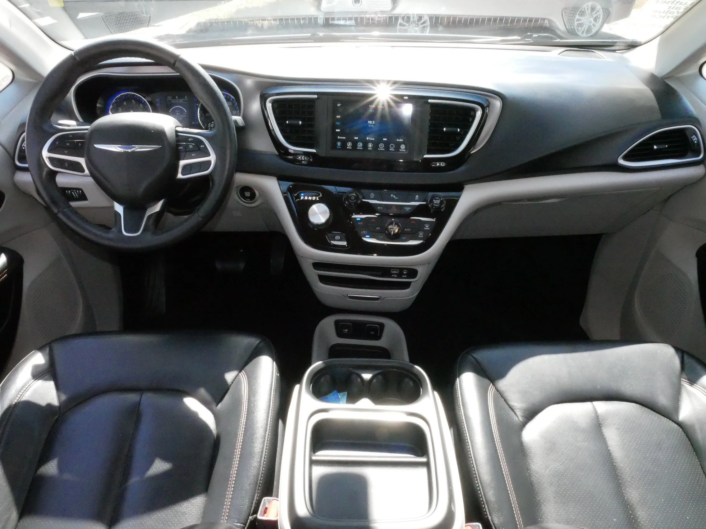 Photo 10