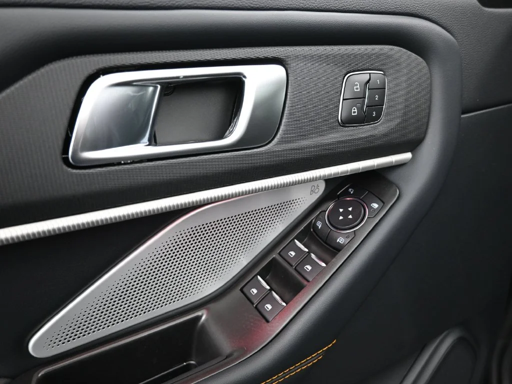 New 2026 Agate Black Metallic Ford Tremor image 10
