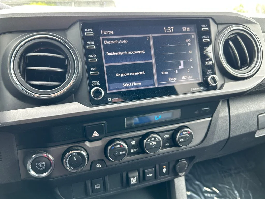 2021 Toyota Tacoma TRD Sport - Photo 12
