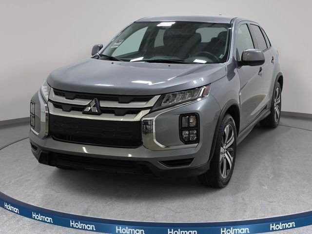 Used 2024 Gray Mitsubishi 2.0 ES image 1