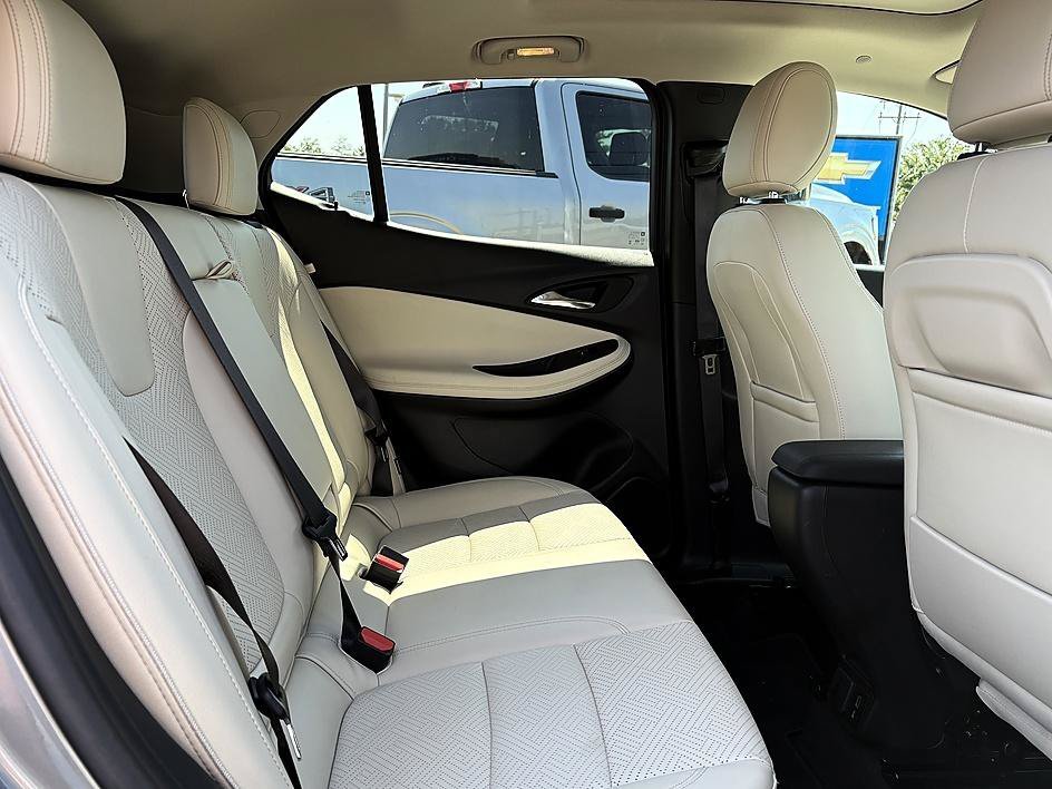 Used 2023 Moonstone Gray Metallic Buick Essence image 9