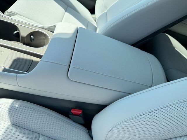 New 2026 Silver Hyundai SEL Premium 7P image 54