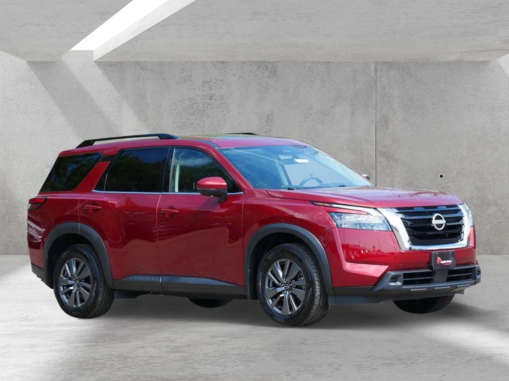 2024 Nissan Pathfinder SV 4WD's photo