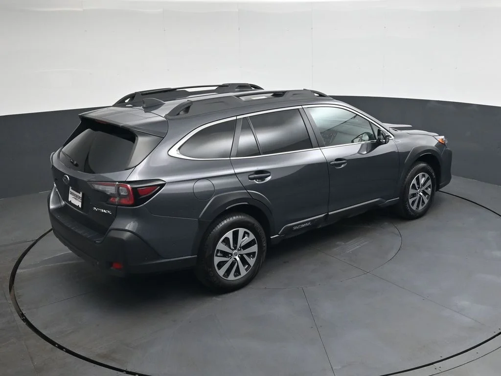 Used 2025 Gray Subaru Premium image 34