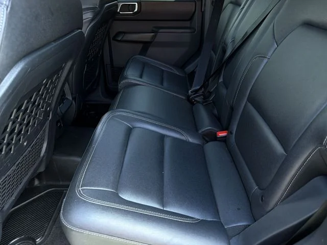 Used 2025 Black Ford Badlands image 19