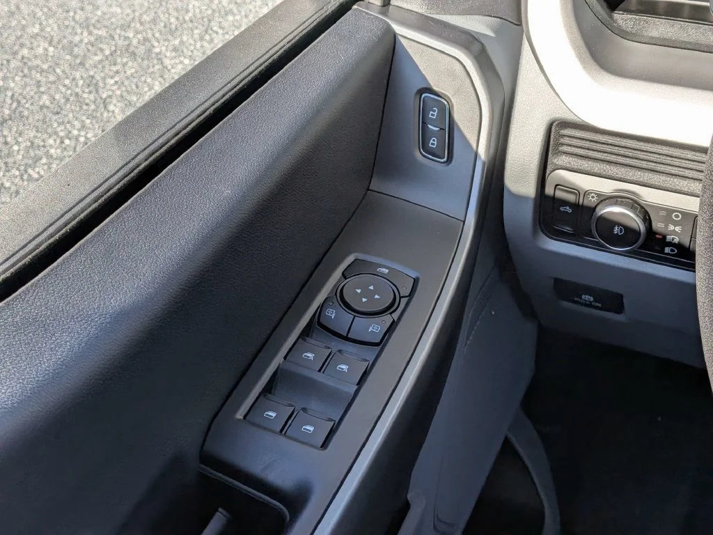 New 2027 Carbonized Gray Metallic Ford F-250® XLT image 17