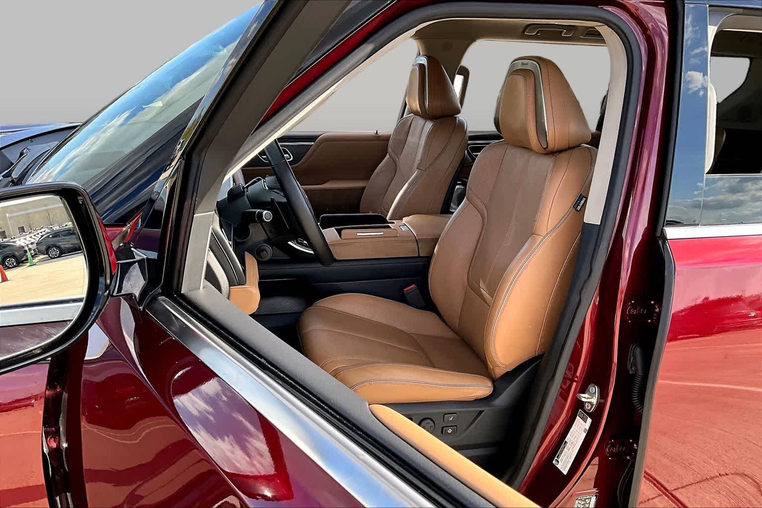 Used 2025 Coulis Red INFINITI SENSORY image 8