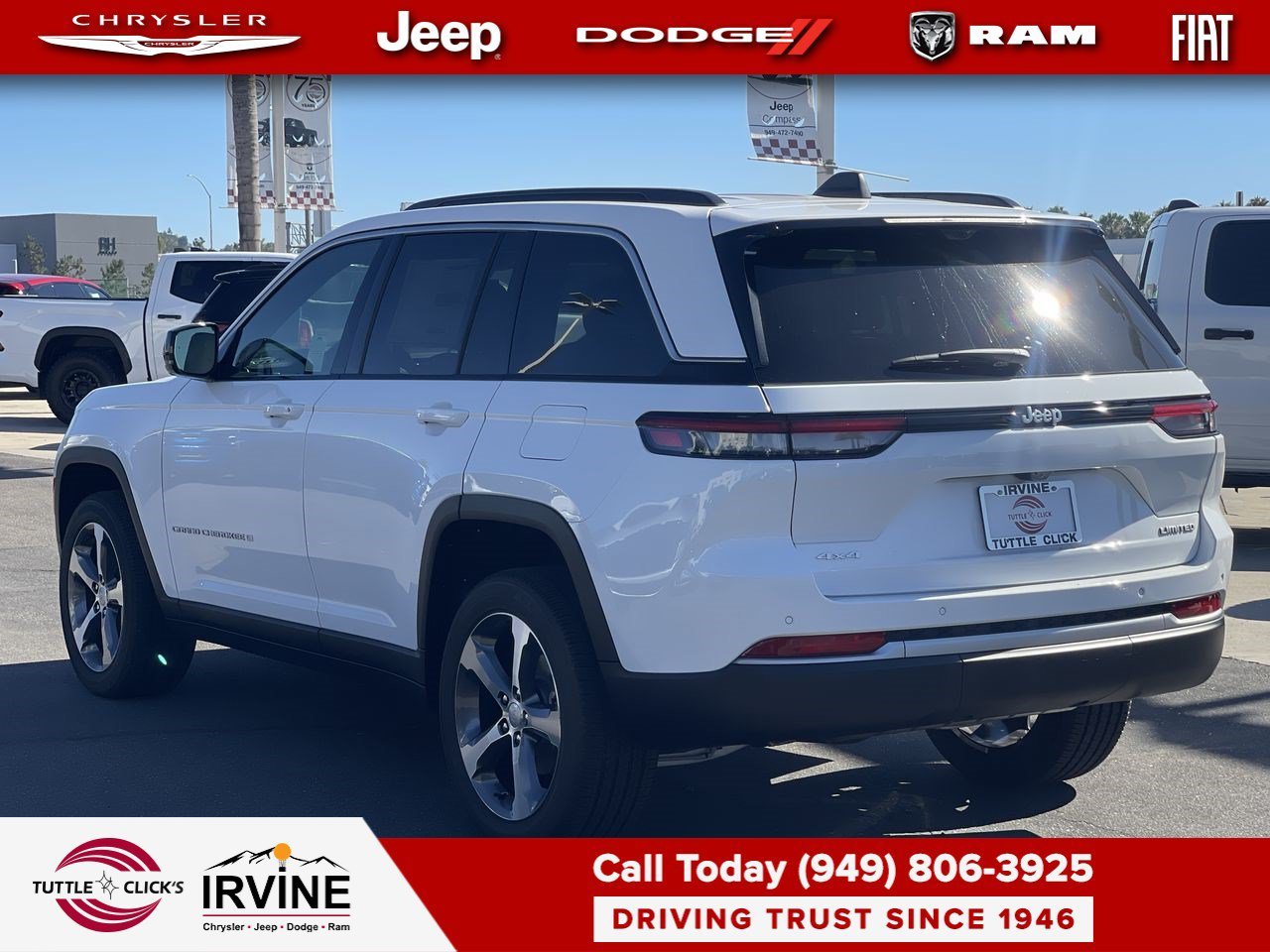 New 2026 Bright White Clear-Coat Exterior Paint Jeep Limited image 4