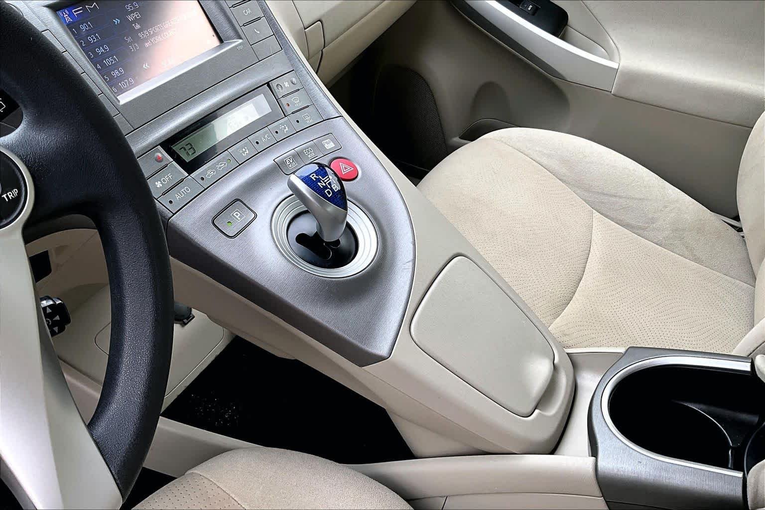 Used 2013 Nautical Blue Metallic Toyota Two image 17