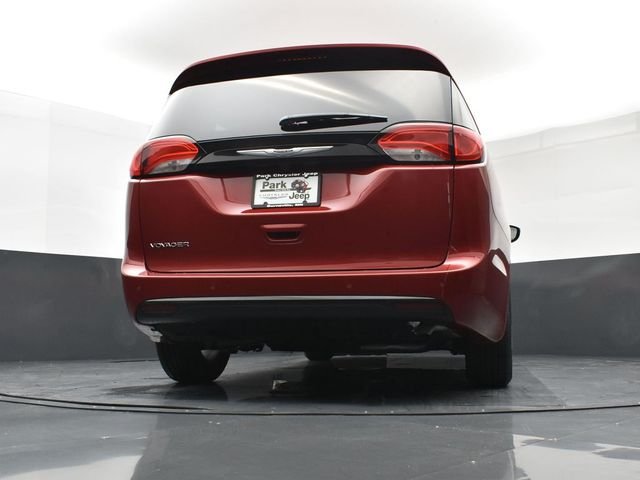 New 2026 Red Hot Pearl-Coat Exterior Paint Chrysler LX image 23