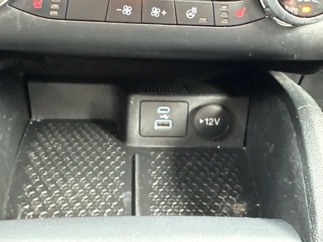 Used 2022 White Ford Outer Banks image 23