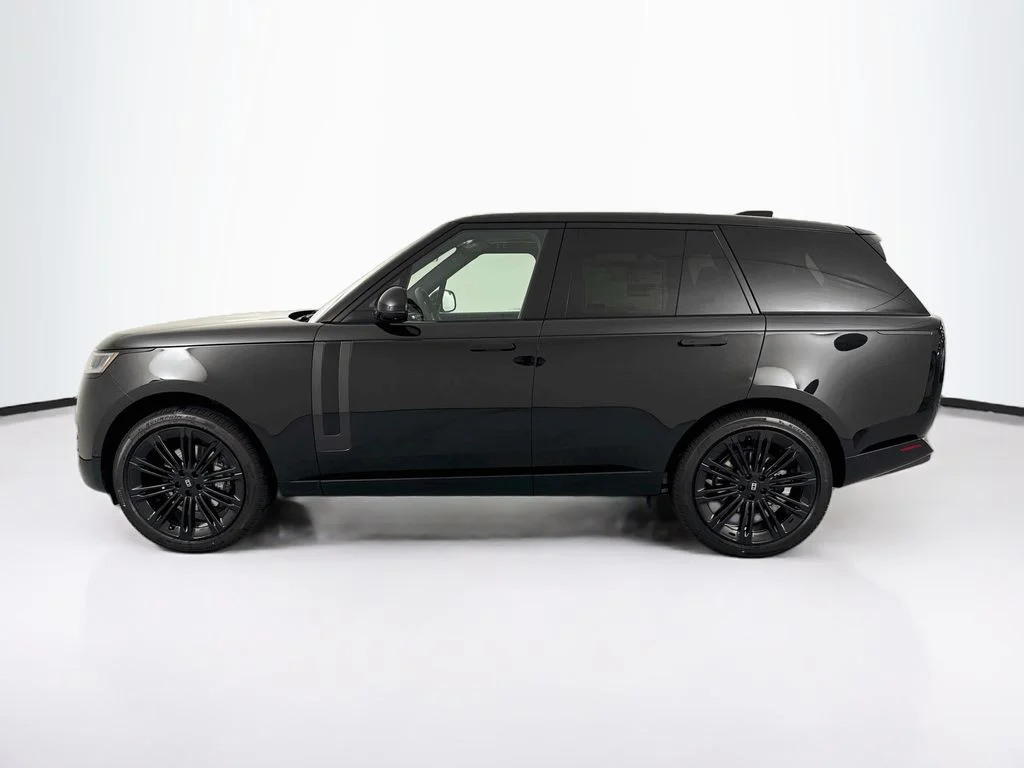 New 2027 Santorini Black Land Rover SE image 8