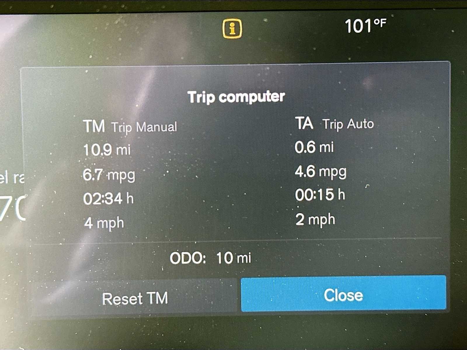 Certified Used 2025 Vapour Grey Volvo Ultra image 12
