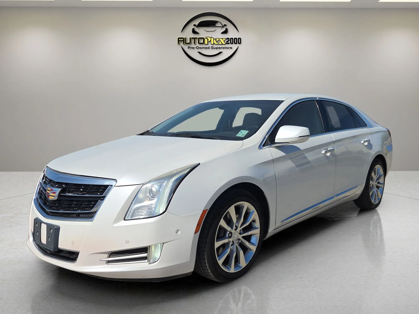 Used 2016 White Cadillac Luxury image 3