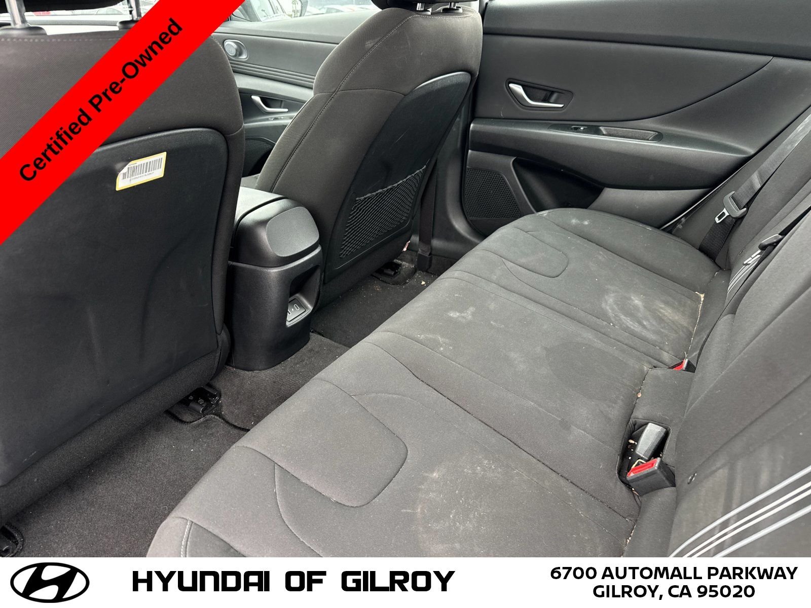 2025 Hyundai Elantra SEL - Photo 13
