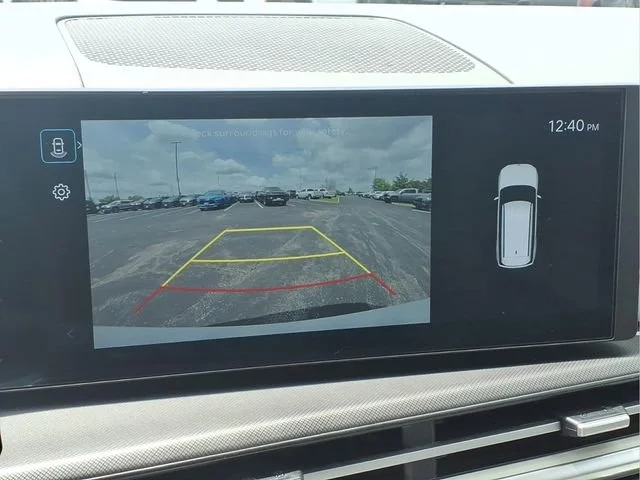 Used 2026  Hyundai SEL image 6